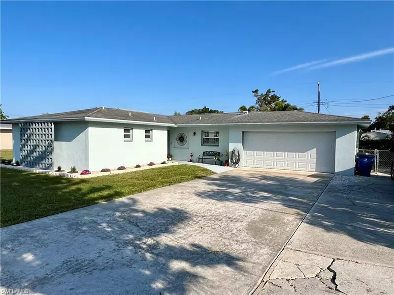 2225 Woodland BLVD, Fort Myers, FL 33907