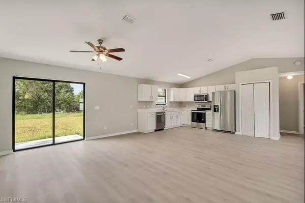 Lehigh Acres, FL 33974,404 Eisenhower BLVD