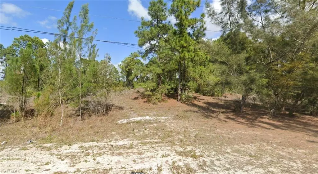 Lehigh Acres, FL 33971,3910 Sunset RD