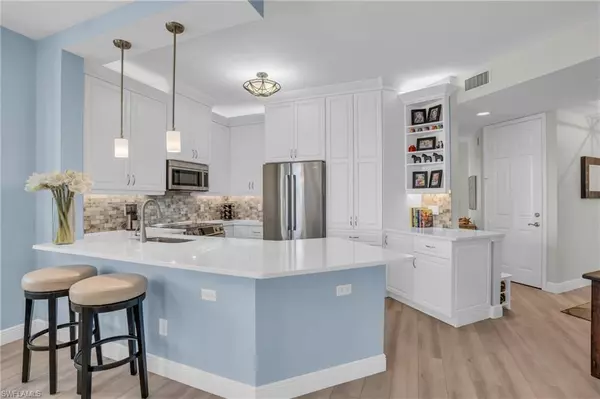 Naples, FL 34108,400 Flagship DR #608