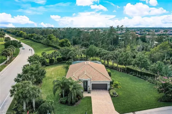 9581 Coquina CIR, Naples, FL 34120
