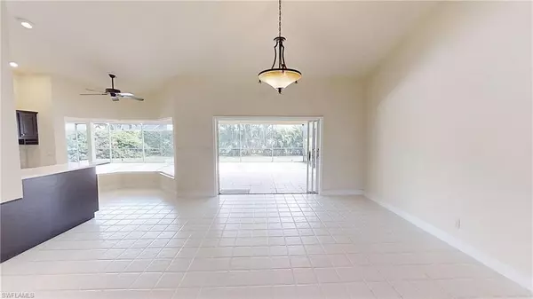 Naples, FL 34109,9916 Boca CIR