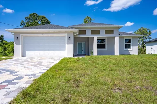 751 Newell ST E, Lehigh Acres, FL 33974