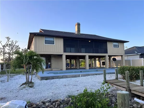 Port Charlotte, FL 33953,13144 Windcrest DR