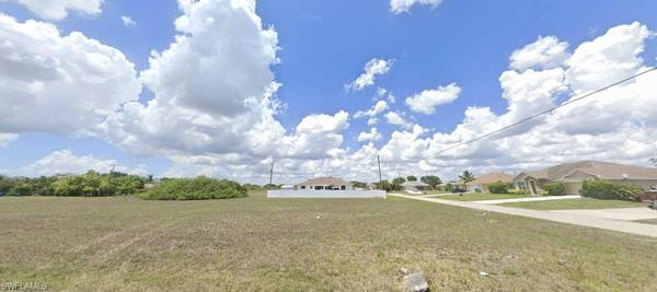 1125 NE 14th TER, Cape Coral, FL 33909