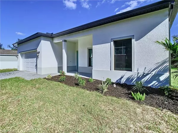 Lehigh Acres, FL 33971,3215 41st ST W