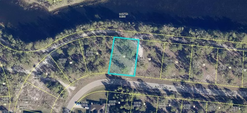 Lehigh Acres, FL 33974,449 Boleyn CIR