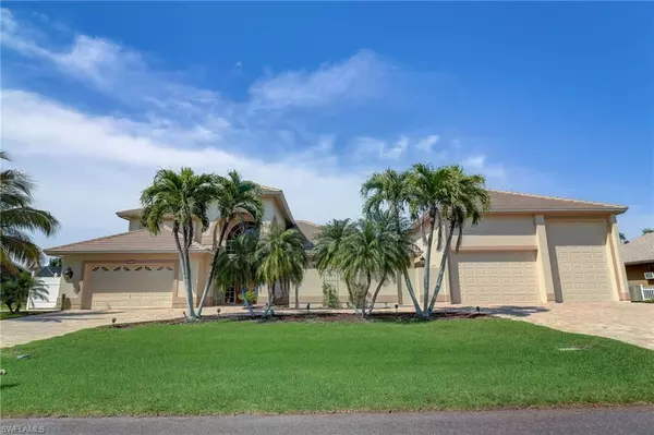 Cape Coral, FL 33914,907 SW 51st TER