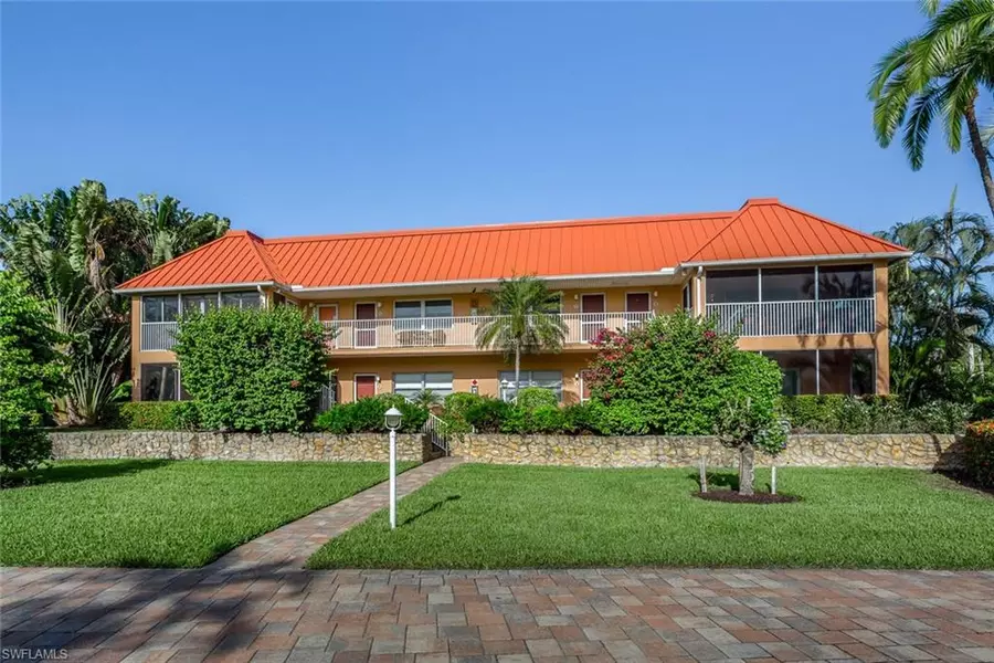 805 E Gulf DR #D-2, Sanibel, FL 33957