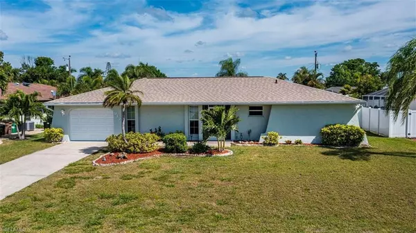 Cape Coral, FL 33904,917 SE 35th ST