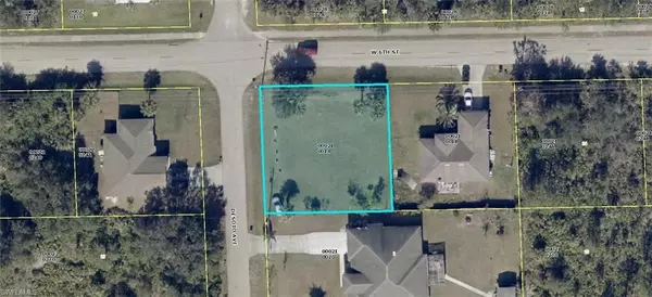 707 W 6th ST, Lehigh Acres, FL 33972