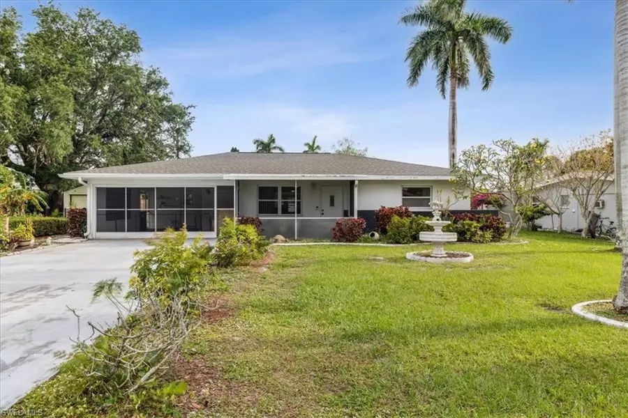 4146 E River DR, Fort Myers, FL 33916