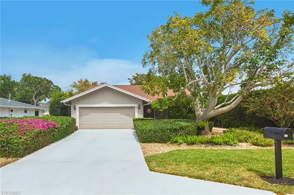 Bonita Springs, FL 34134,73 4th ST