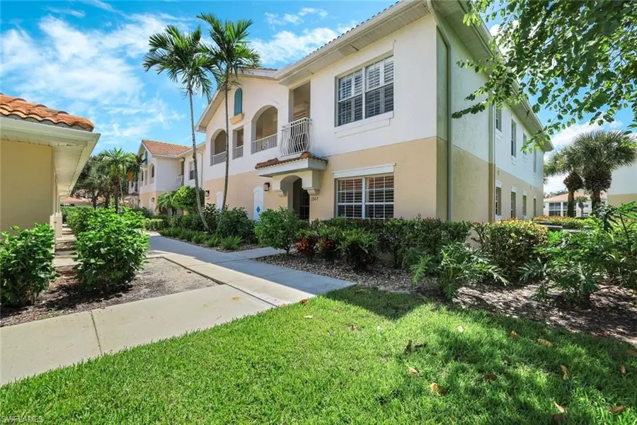 3047 Horizon LN #1908, Naples, FL 34109