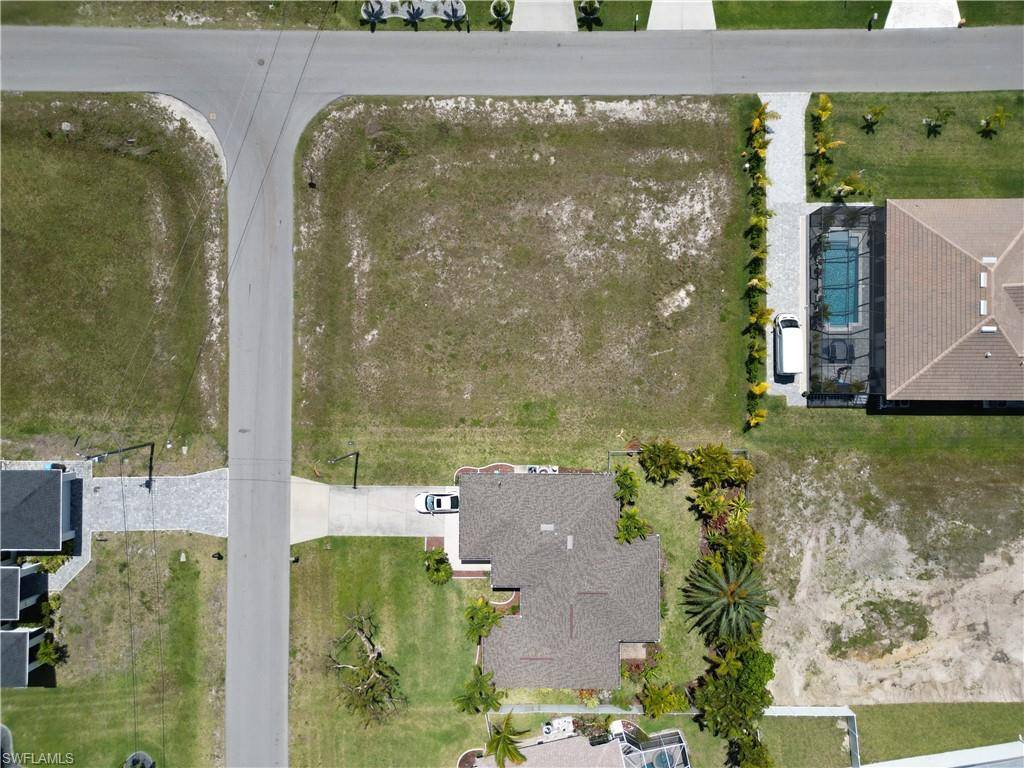 Cape Coral, FL 33991,3302 SW 3rd ST