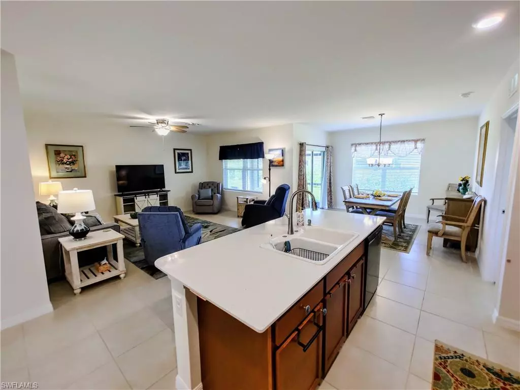 Cape Coral, FL 33909,3324 Acapulco CIR