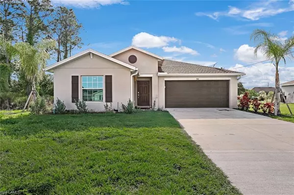 360 Pembroke ST, Lehigh Acres, FL 33974