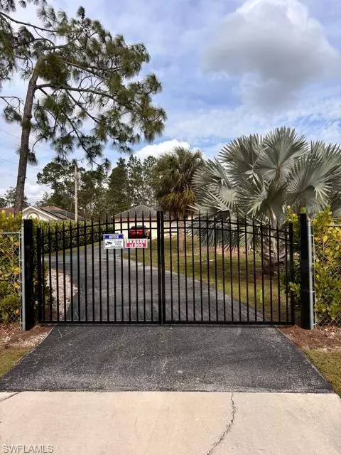 Naples, FL 34120,4470 12th ST NE