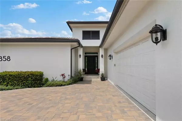 Marco Island, FL 34145,858 Perrine CT