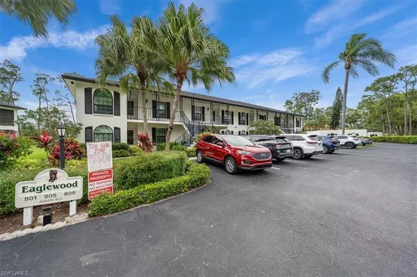 Naples, FL 34113,805 Augusta BLVD #805-1