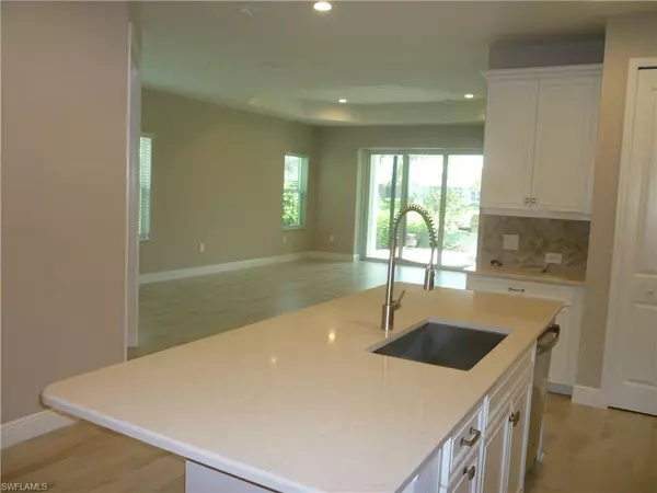 Naples, FL 34112,2118 Marquesa CIR