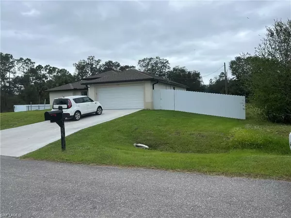 Lehigh Acres, FL 33972,1311 Gerald AVE