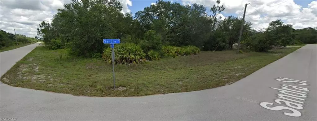 Lehigh Acres, FL 33972,720 Sandra ST