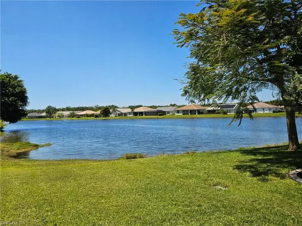 Fort Myers, FL 33912,13880 White Gardenia WAY