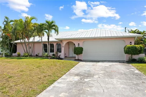 1518 NE 2nd ST, Cape Coral, FL 33909