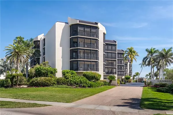 Marco Island, FL 34145,961 Collier Ct. #107