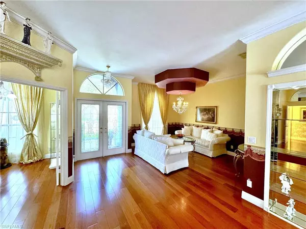 Naples, FL 34112,7730 Naples Heritage DR