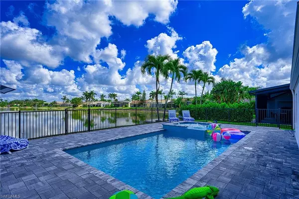 Naples, FL 34109,7311 Mill Pond CIR