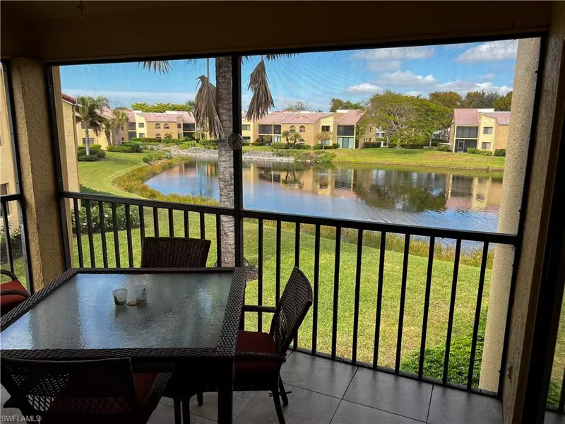 607 Beachwalk CIR #K-204, Naples, FL 34108