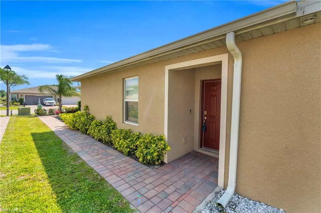 Lehigh Acres, FL 33936,10761 Crossback LN