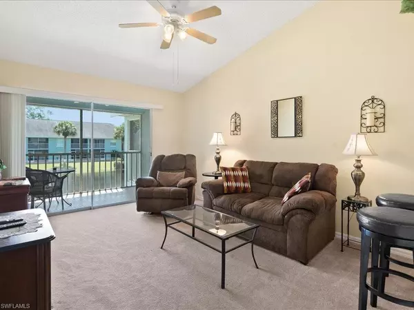 Naples, FL 34110,185 Grand Oaks WAY #R205