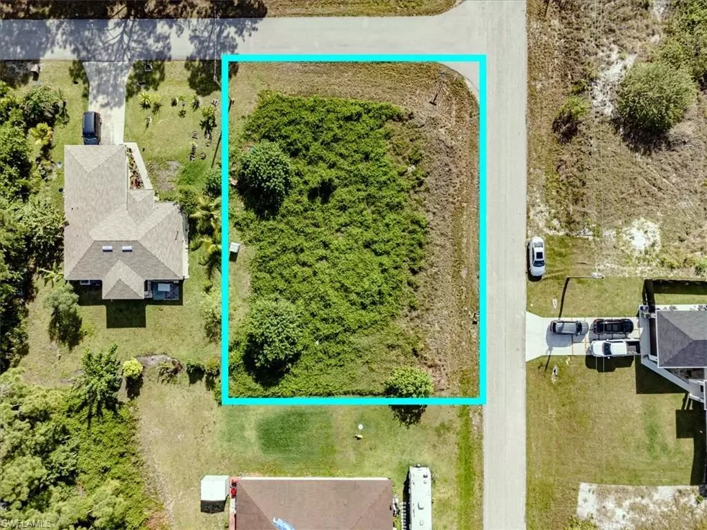 Lehigh Acres, FL 33974,496-498 Loretta AVE S