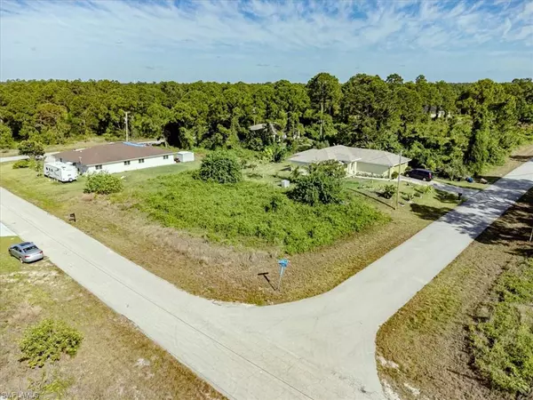 Lehigh Acres, FL 33974,496-498 Loretta AVE S