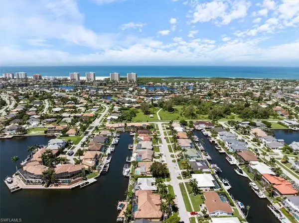 Marco Island, FL 34145,649 Dorando CT