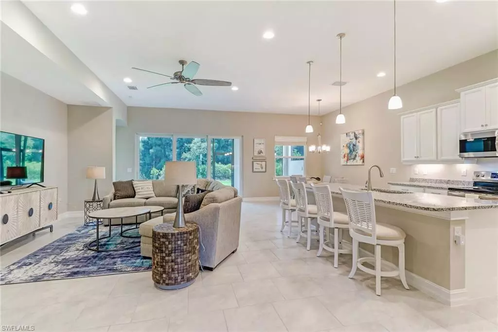 Naples, FL 34114,14539 Topsail DR