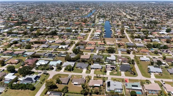 Cape Coral, FL 33904,605 SE 35th TER