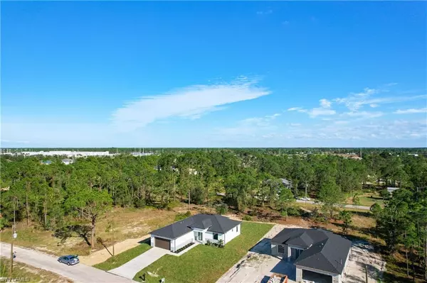 Lehigh Acres, FL 33976,3510 6th ST SW