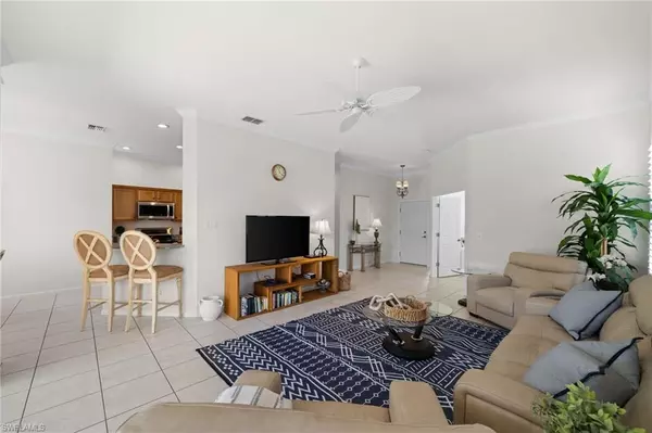 Naples, FL 34109,6450 Birchwood CT