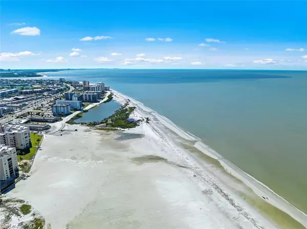 Fort Myers Beach, FL 33931,6530 Estero BLVD