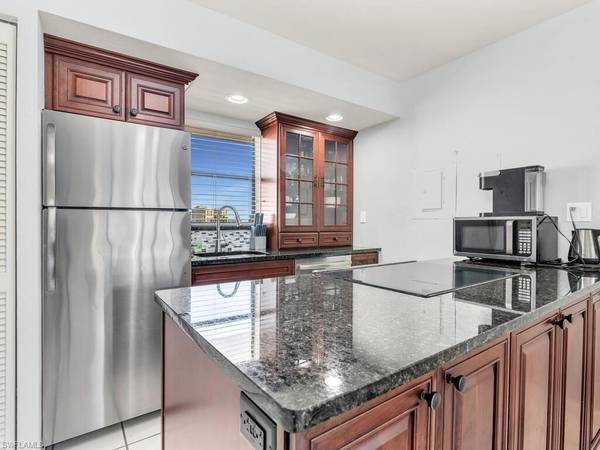 1027 Anglers CV #B-402, Marco Island, FL 34145