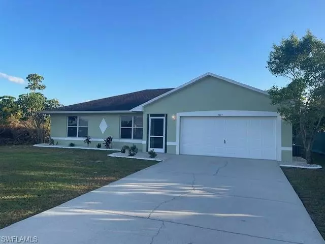 3807 7TH ST W, Lehigh Acres, FL 33971