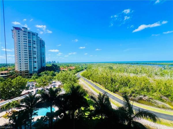 6825 Grenadier BLVD #604, Naples, FL 34108