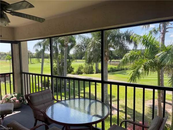 Fort Myers, FL 33907,5610 Trailwinds DR #323