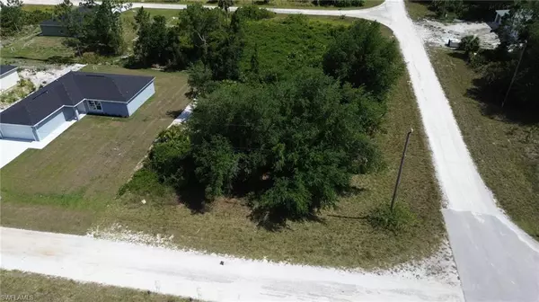 Lehigh Acres, FL 33972,715 Mindora AVE