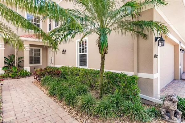 Naples, FL 34113,7832 Hawthorne DR #1902