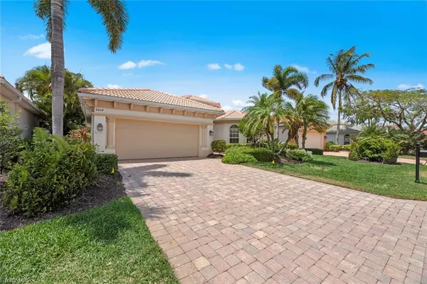 Estero, FL 33967,8814 Largo Mar DR